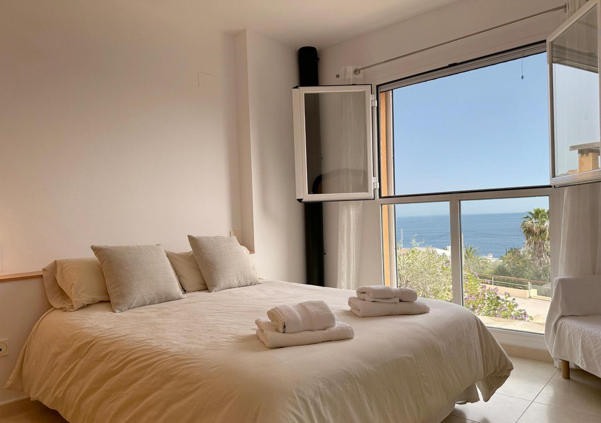 Chalet pareado con piscina y vistas al mar Calpe Exterior foto
