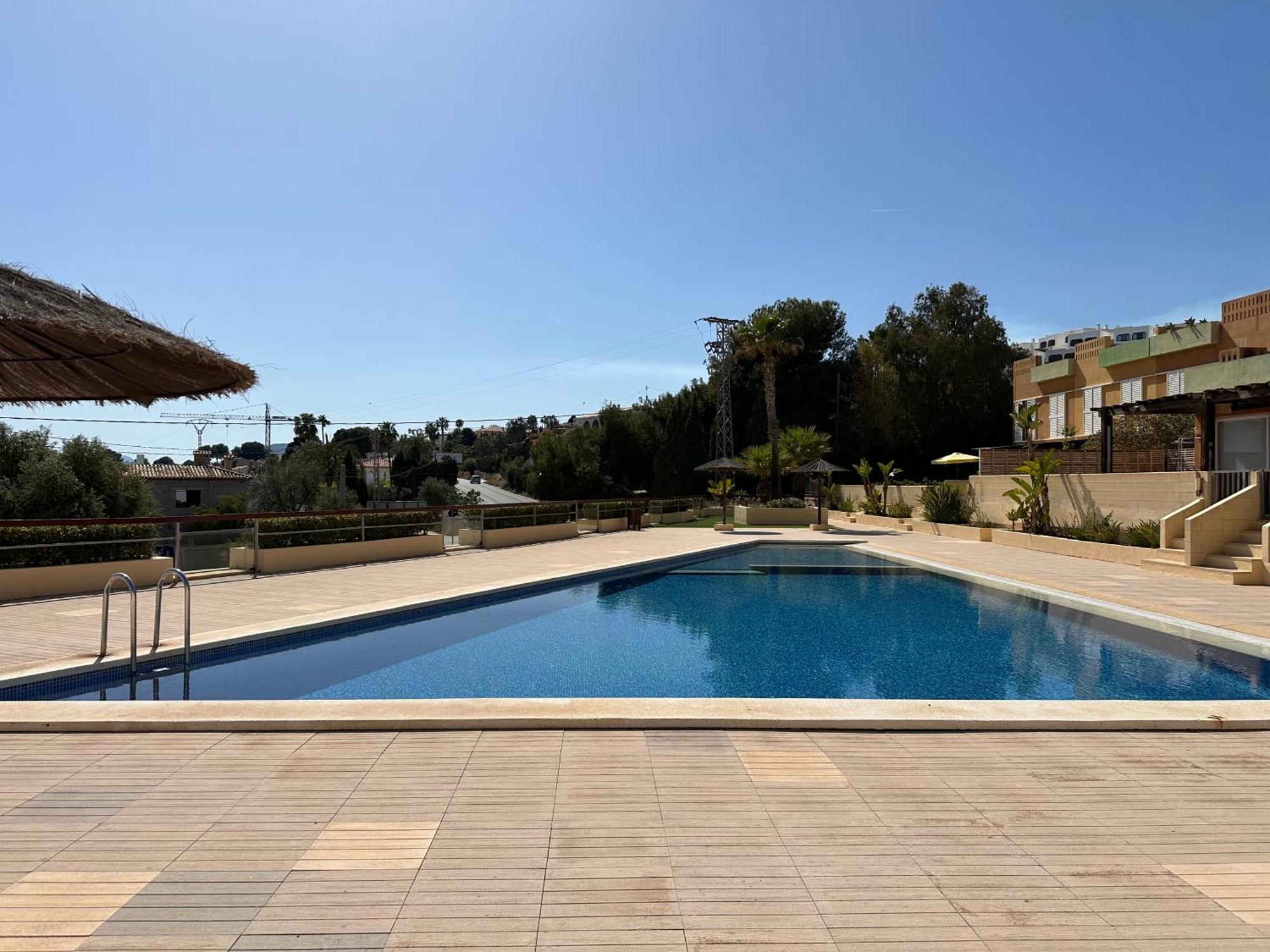 Chalet pareado con piscina y vistas al mar Calpe Exterior foto